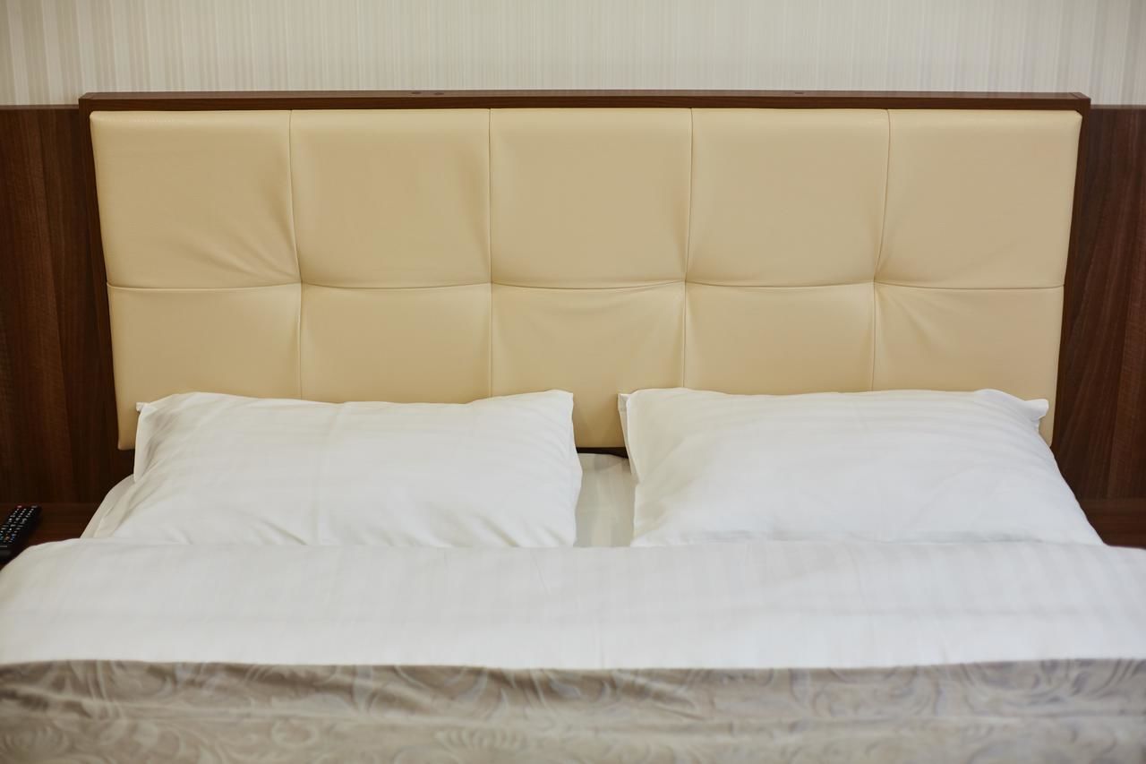 Отель Three Crowns Hotel Львов-28